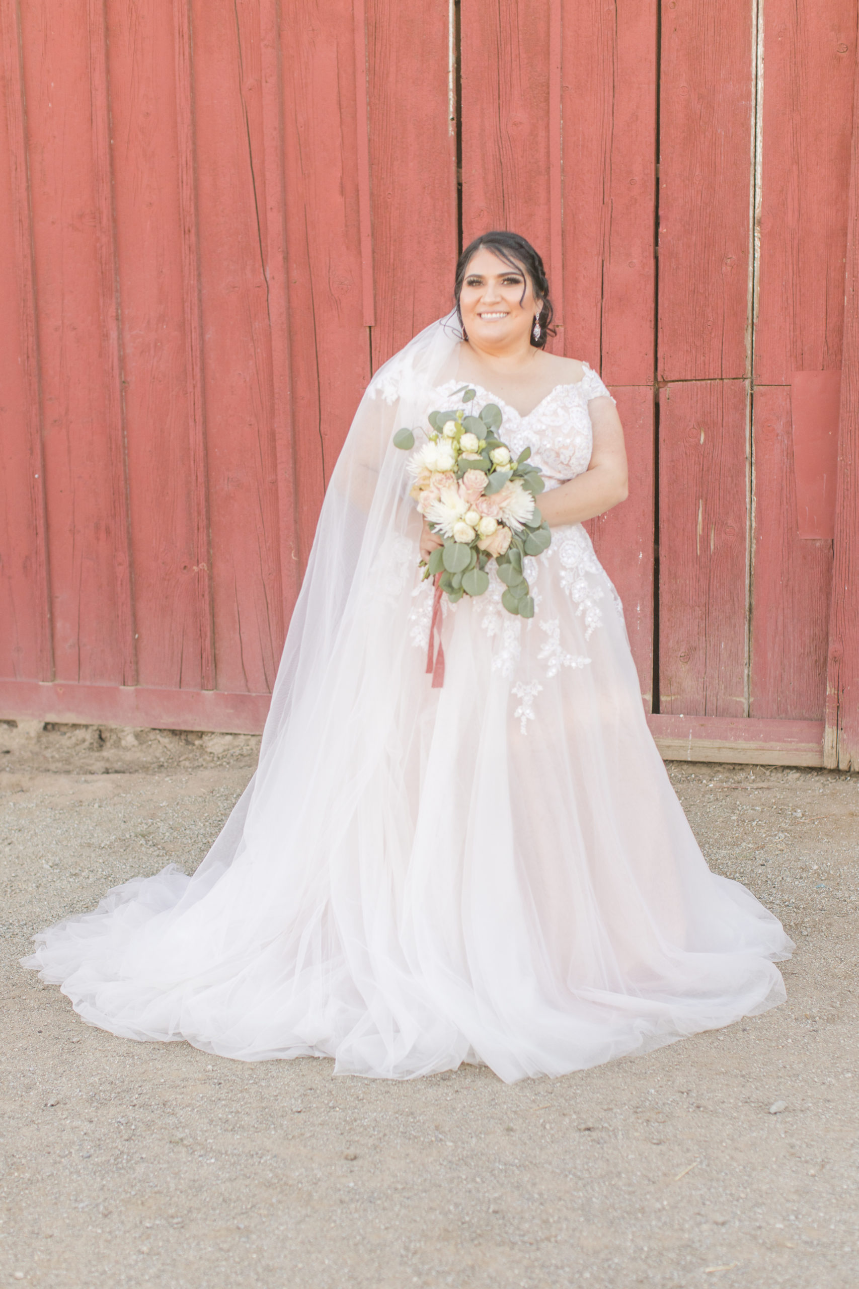 Emerald and pink - St. Anne's Catholic Church Wedding bridal portrait
